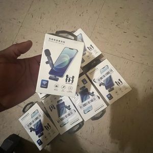 Lavalier 2 in 1 recording Bluetooth content creator mic